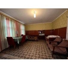 Продаж недорогого будинку в селі Ісаківці біля Дністра — 18 км від Кам'янця-Подільського